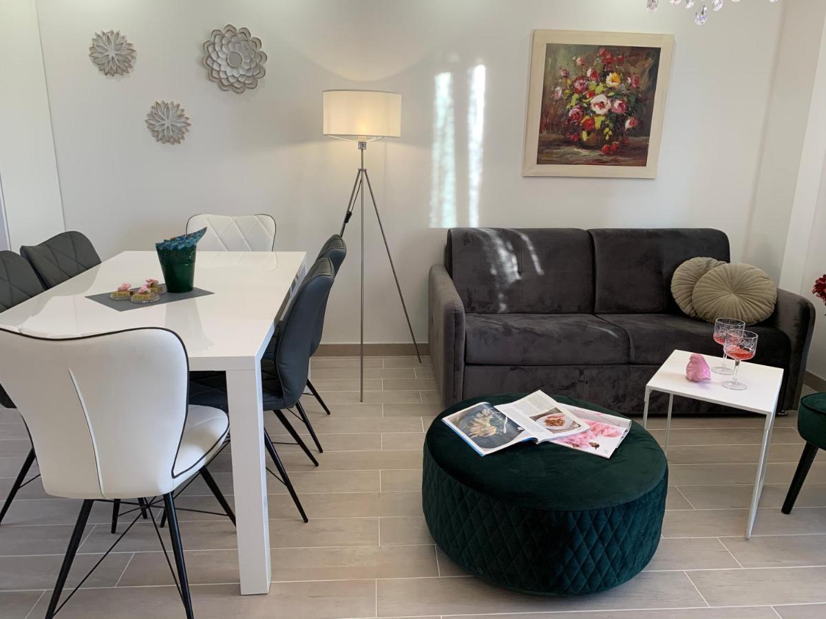 Onavi Apartment *