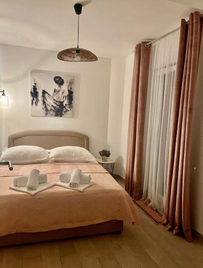 Onavi Apartment