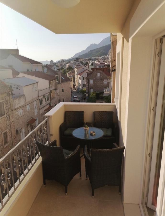 Onavi Apartment